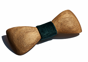Dřevěný motýlek
