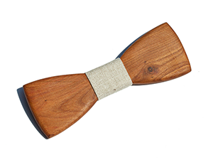 Dřevěný motýlek